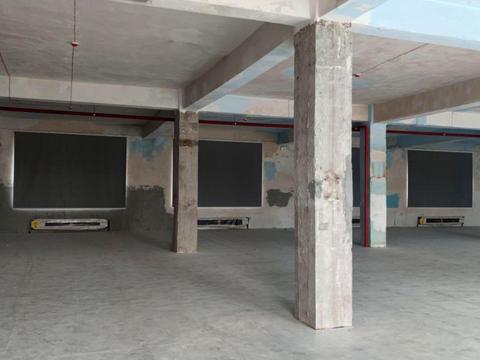 коммерческая по адресу Науки просп., 1