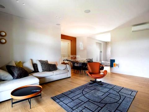 дом по адресу с. Вишенки, Центральна вул., 1