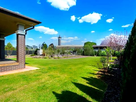 дом по адресу с. Вишенки, Центральна вул., 1