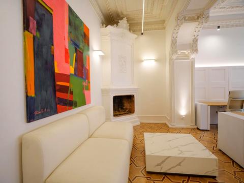 комерційна за адресою Шота Руставелі вул., 1