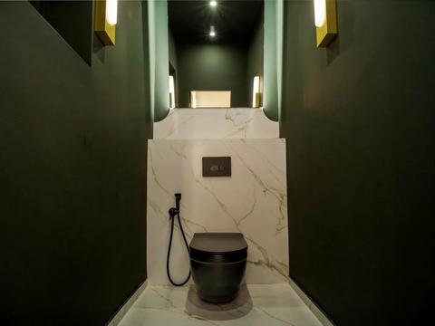 комерційна за адресою Шота Руставелі вул., 1