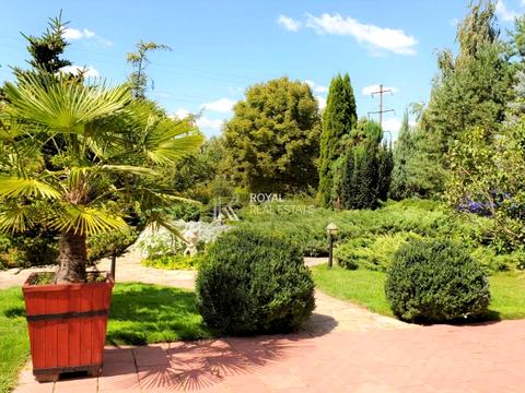 будинок за адресою Вишнева вул.