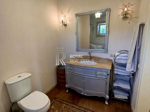 будинок за адресою Центральна вул., 7