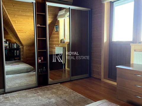 дом по адресу Золочівська вул.