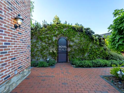 будинок за адресою Піщана