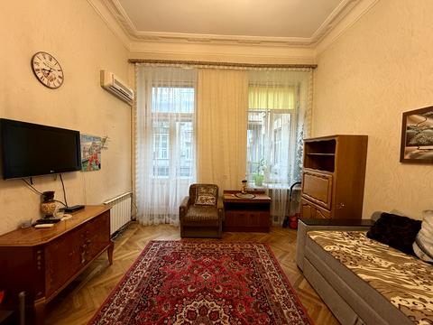 квартира за адресою Дерибасівська вул., 12