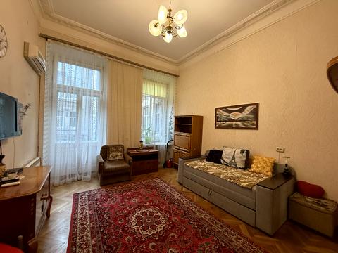 квартира за адресою Дерибасівська вул., 12