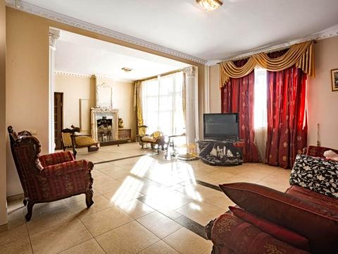 будинок за адресою Академічна вул.