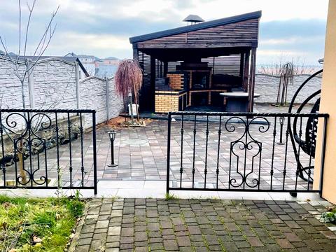 будинок за адресою Січових Стрільців