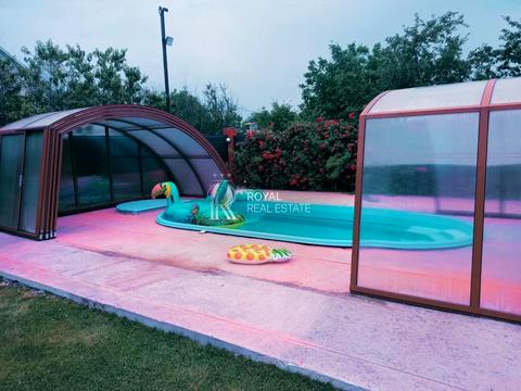 будинок за адресою Орхідейна вул.