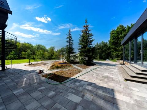 будинок за адресою Монашинська вул., 1