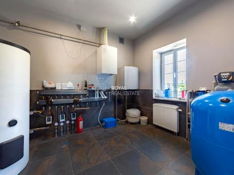 будинок за адресою Монашинська вул., 1