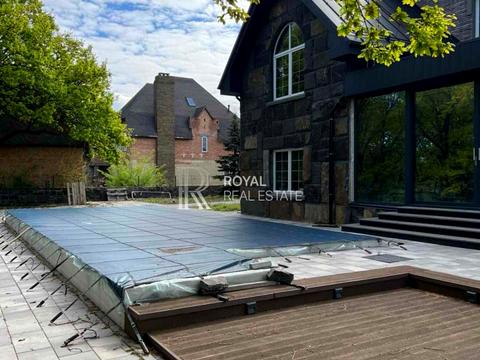 будинок за адресою Монашинська вул., 1