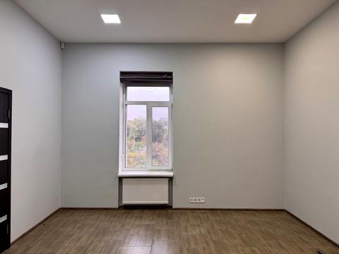 комерційна за адресою Гоголя вул., 26