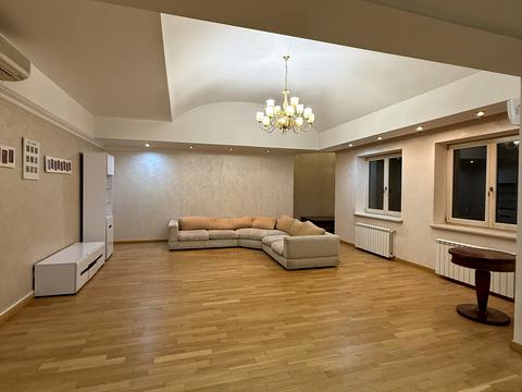 будинок за адресою Оболонська набережна вул., 43