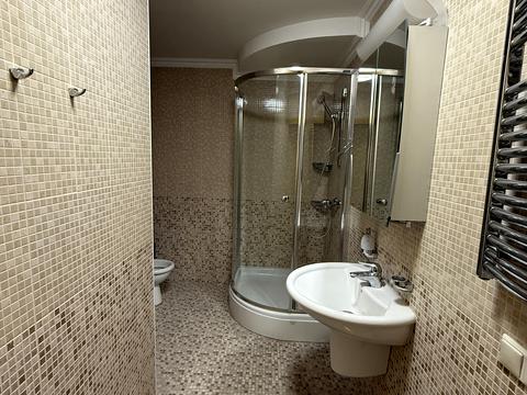 будинок за адресою Оболонська набережна вул., 43