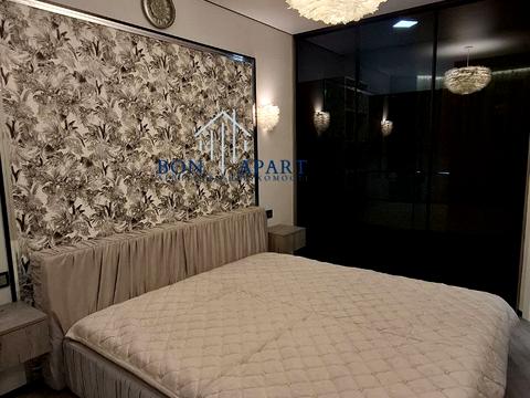 квартира за адресою Радісна вул., 6