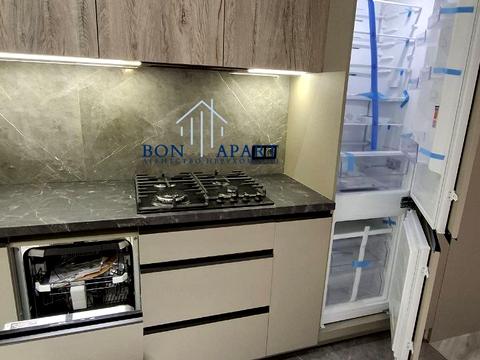 квартира за адресою Радісна вул., 6