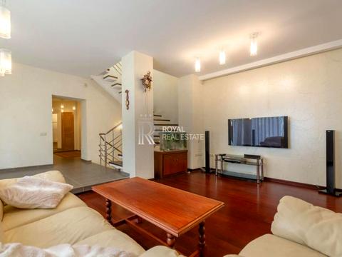 будинок за адресою Дмитра Дорошенка вул. (Чигоріна)