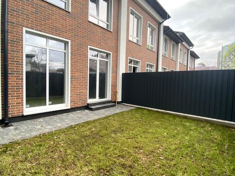 дом по адресу пров Український