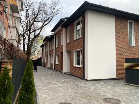 дом по адресу пров Український