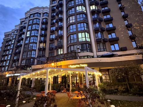 квартира по адресу Радісна, 4