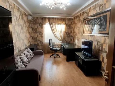 дом по адресу Сергія Світославського вул.