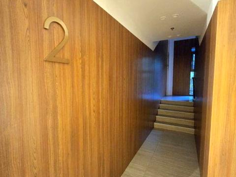 комерційна за адресою Болсуновська вул. (Сергія Струтинського), 21