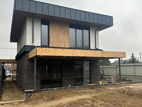 дом по адресу Рассветная ул.