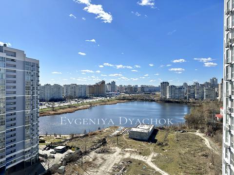 квартира за адресою Ревуцького вул., 40-Б