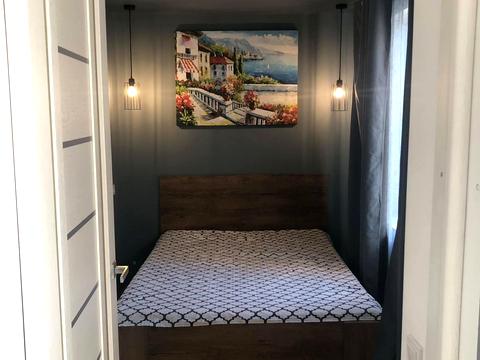 будинок за адресою Лоцманський узвіз, 11