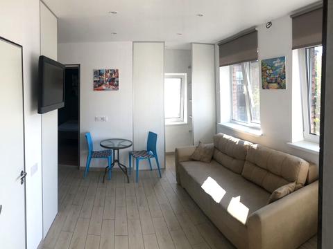 будинок за адресою Лоцманський узвіз, 11