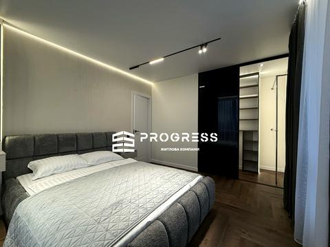 квартира за адресою Юліана Пелеша вул., 2