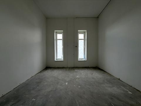 коммерческая по адресу Весняна ул., 18