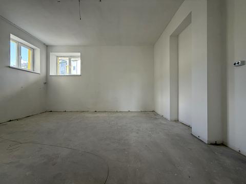 коммерческая по адресу Весняна ул., 18