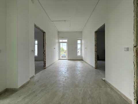 коммерческая по адресу Весняна ул., 18