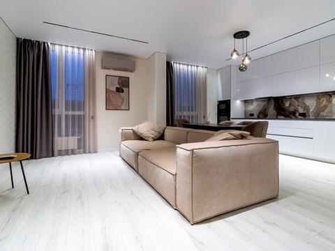 квартира за адресою Салютна вул., 2к21