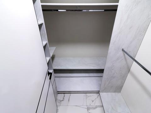 квартира за адресою Салютна вул., 2к21