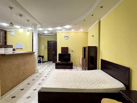 квартира за адресою Ованеса Туманяна вул., 3