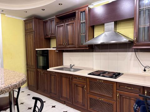 квартира за адресою Ованеса Туманяна вул., 3