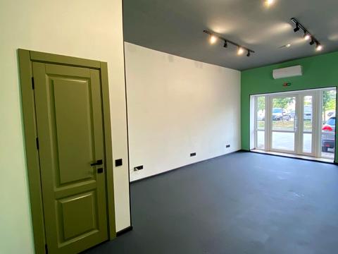 комерційна за адресою Горбачевського, 14г