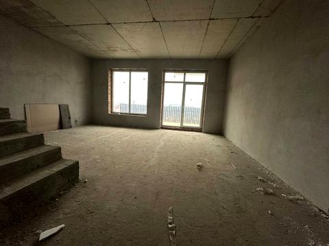 дом по адресу Дубляни