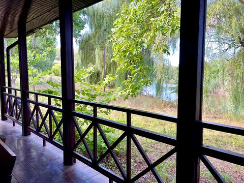 комерційна за адресою Низова, 2д