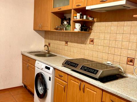 комерційна за адресою Низова, 2д