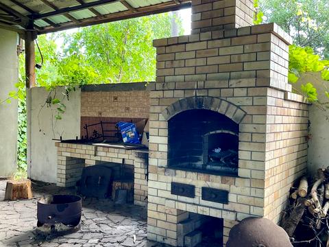 комерційна за адресою Низова, 2д