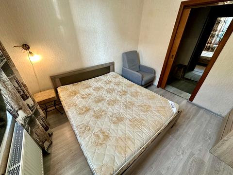 квартира за адресою Набережно-Хрещатицька вул., 7-В