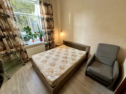 квартира за адресою Набережно-Хрещатицька вул., 7-В