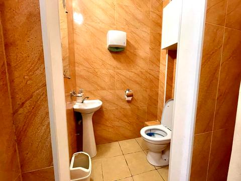 комерційна за адресою Зодчих вул., 3