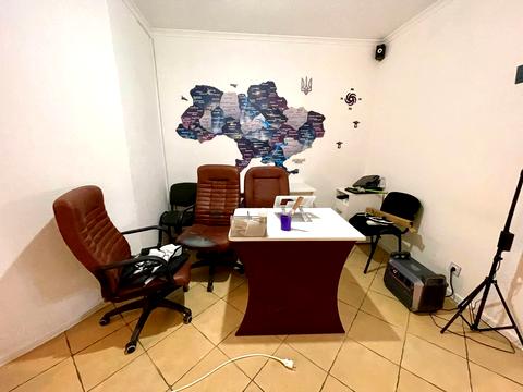 комерційна за адресою Зодчих вул., 3