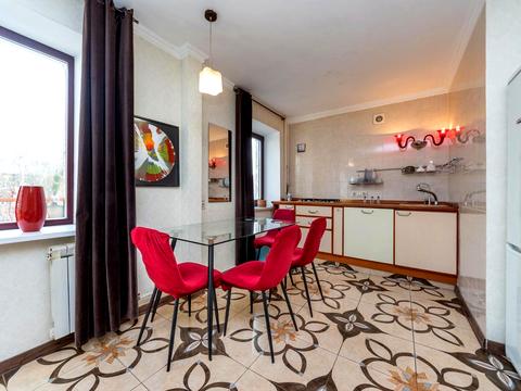 квартира по адресу Елены Телиги ул., 23-А